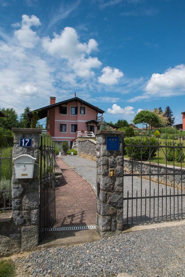 Country House Vrbovcanka Daruvar Bagian luar foto